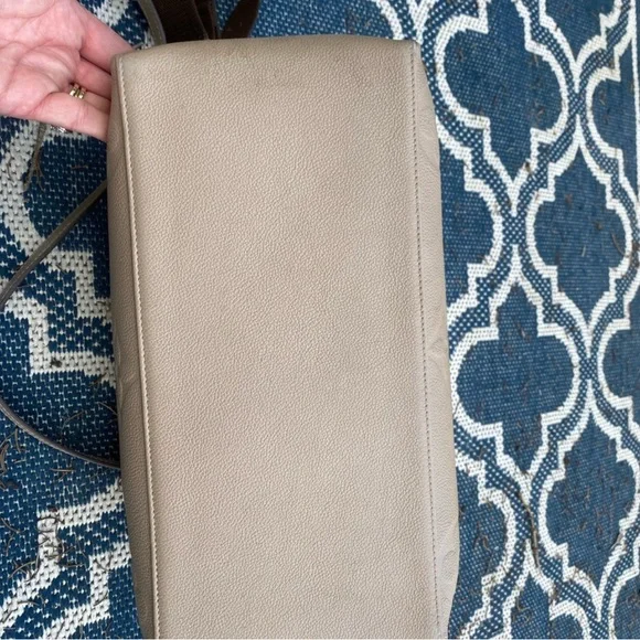 Louis Vuitton Grand Palais MM with Signature Monogram Empriente w/dust bag, box - Picture 9 of 13